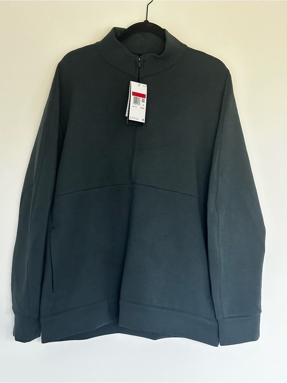 Nike Men's 24.7 Iimpossibly soft Charcoal Grey Half-Zip Sweater